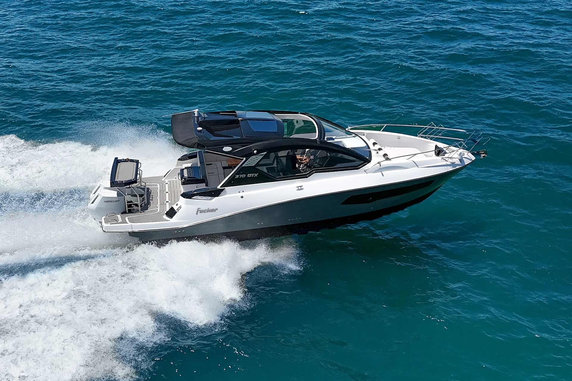 Focker 370 GTX — imagem principal