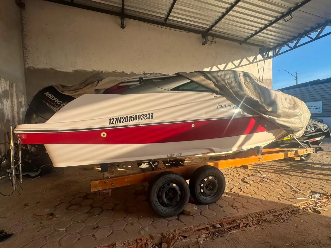 FOCKER 210 seminova — imagem principal